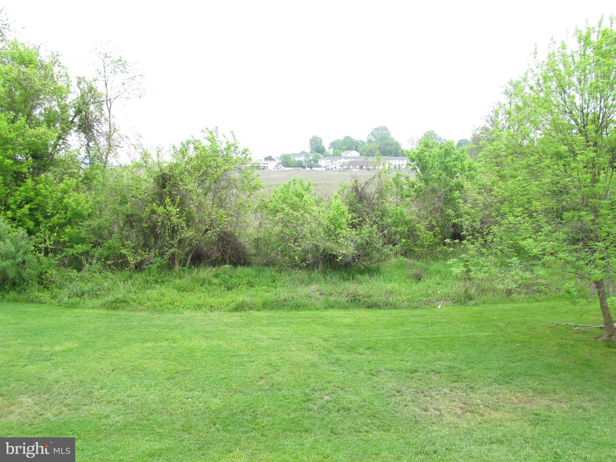 BAYVIEW HILLS - Residential