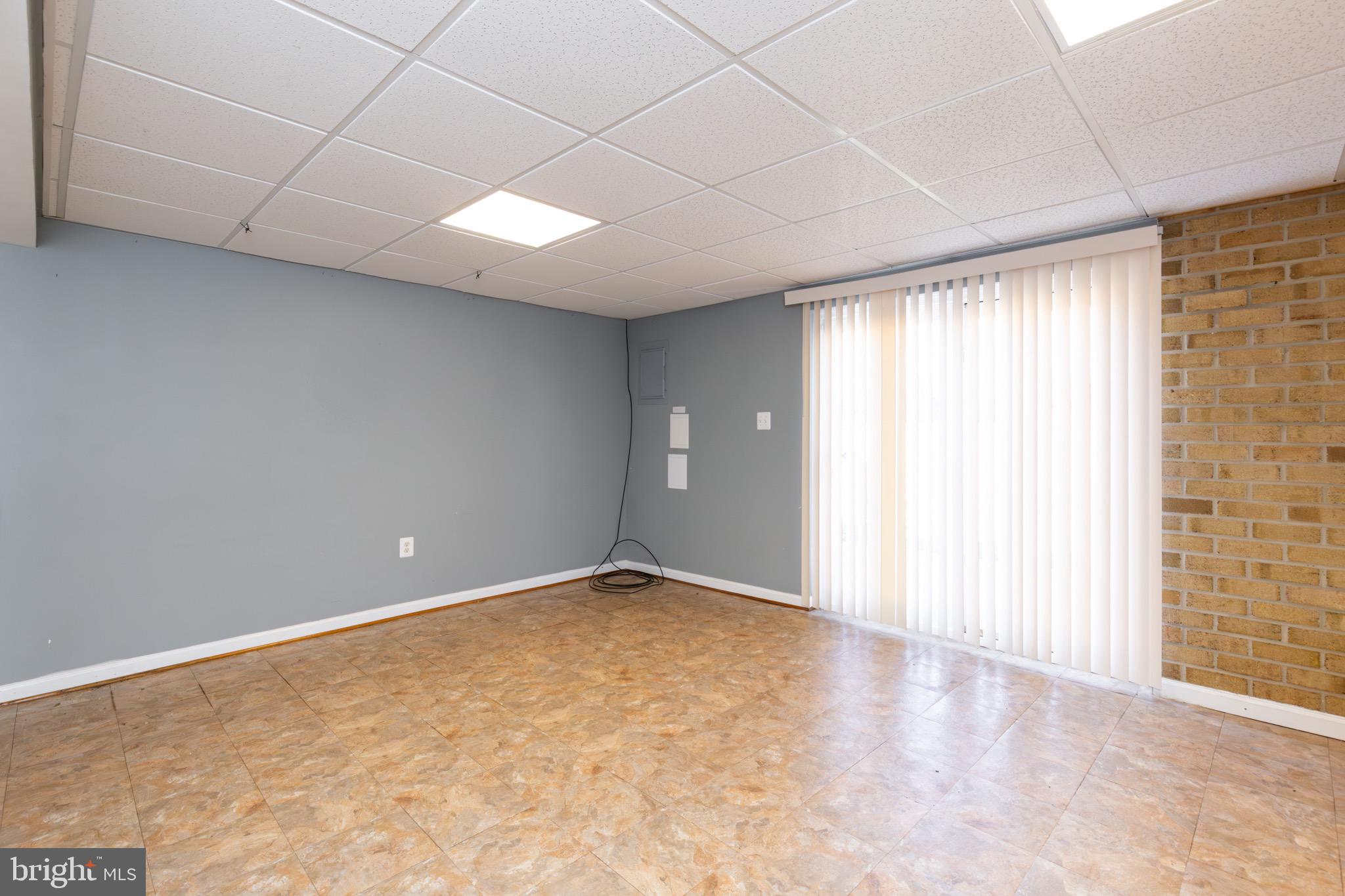 STAFFORDBOROUGH - Residential Lease