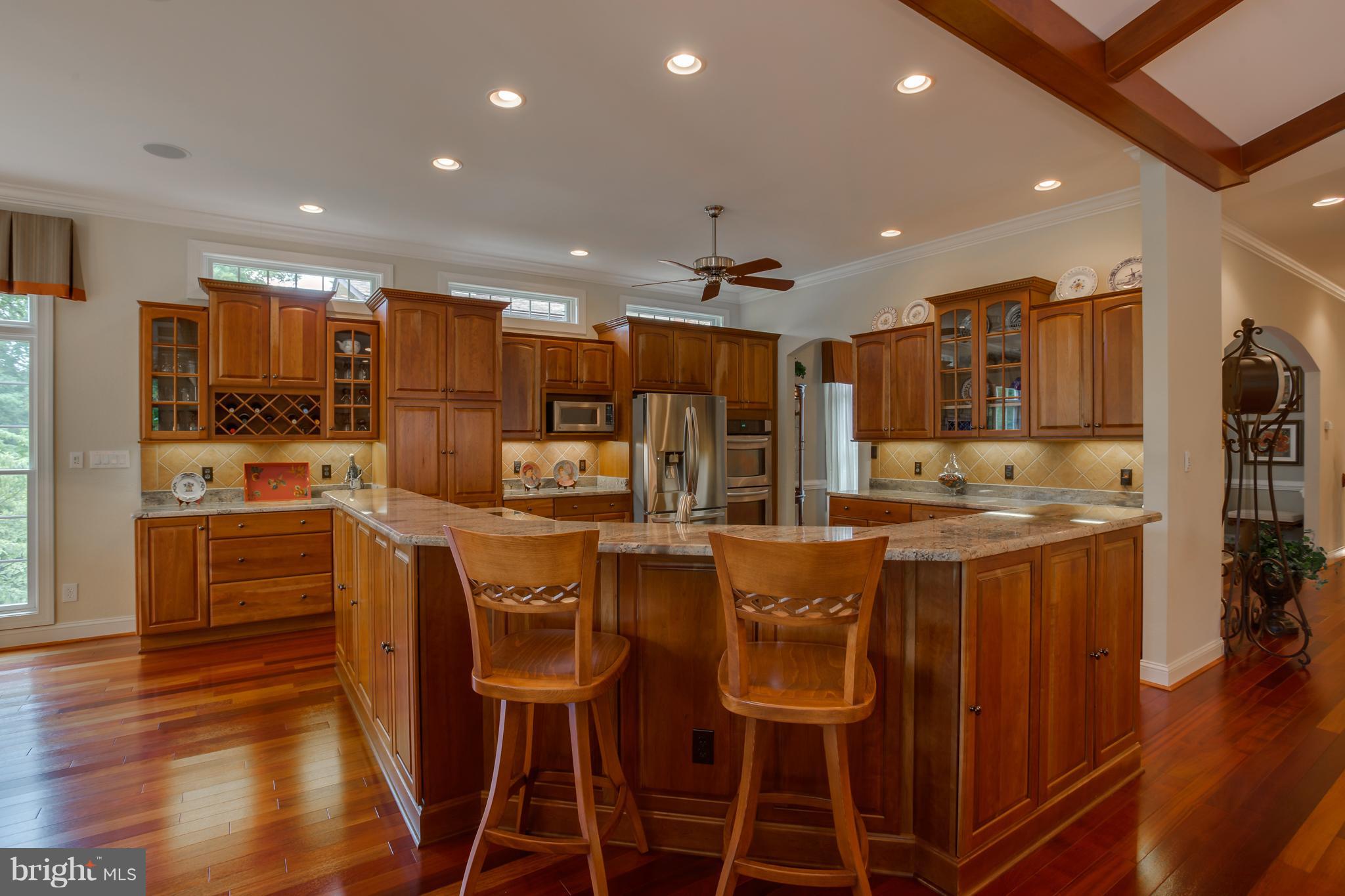 LAKE OF THE WOODS - Residential