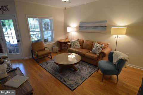 Condo For Rent - 300 Pebble Drive<br/> REHOBOTH BEACH, DE 19971