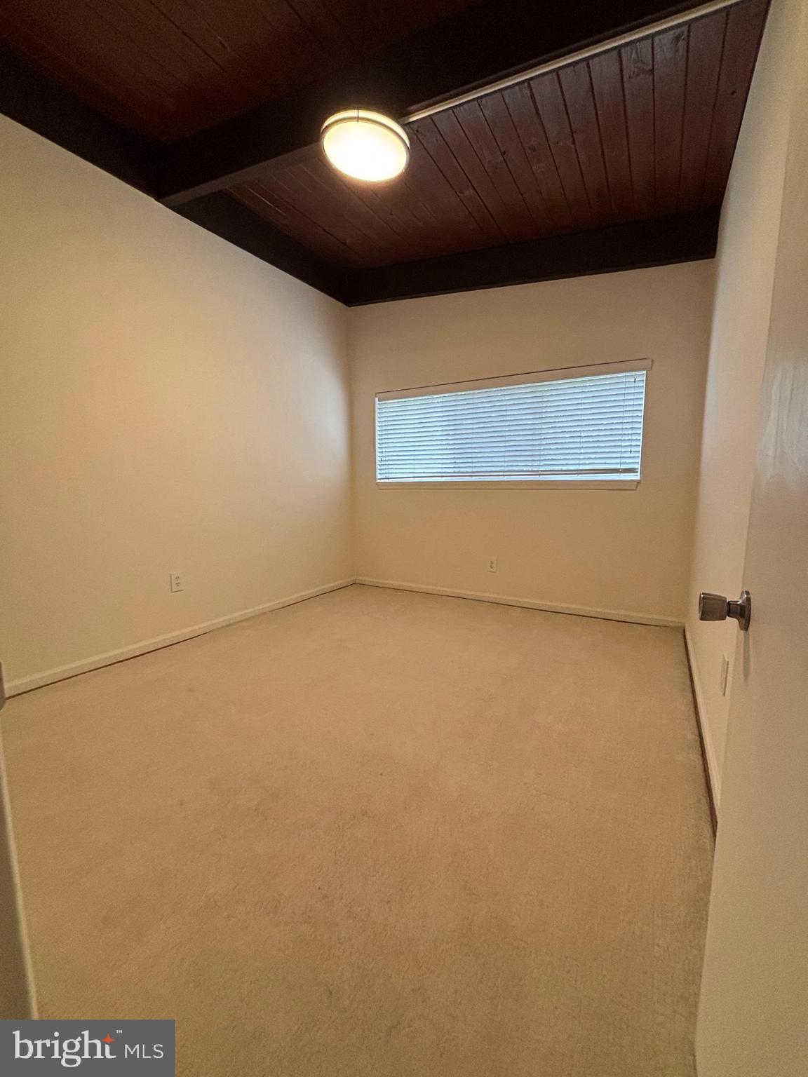 FAIRFAX HERITAGE - Residential