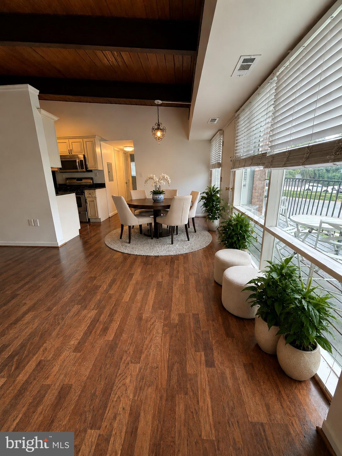 FAIRFAX HERITAGE - Residential