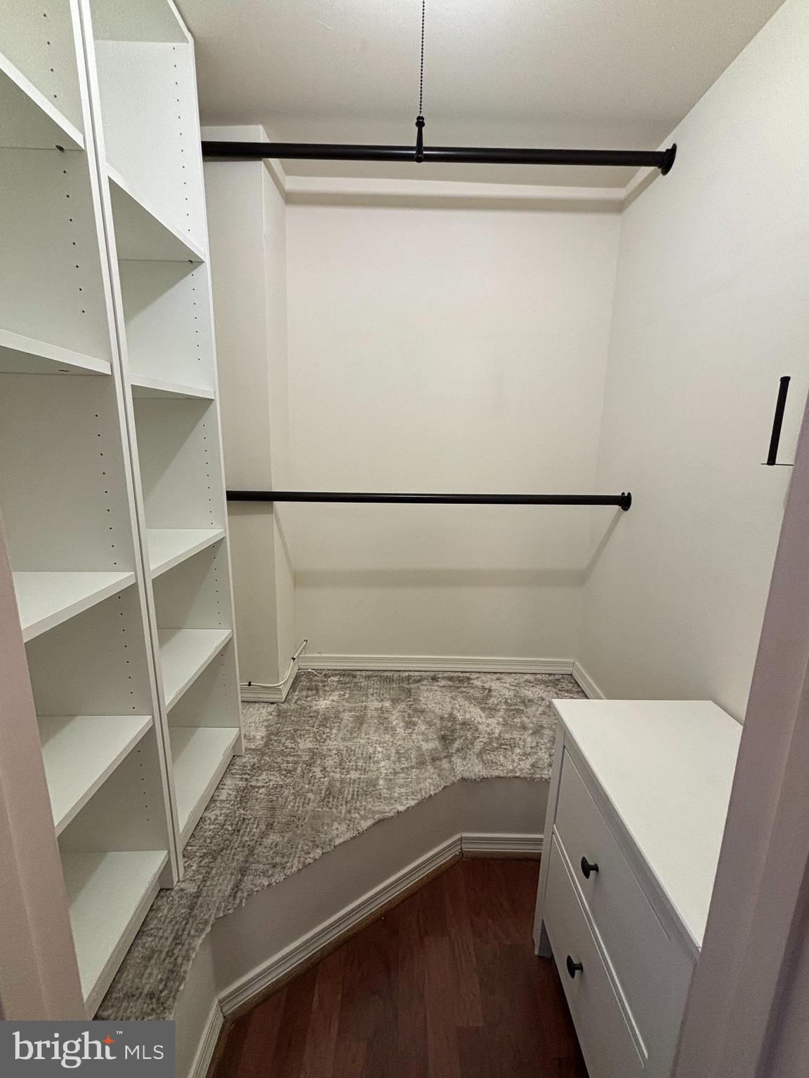 FAIRFAX HERITAGE - Residential