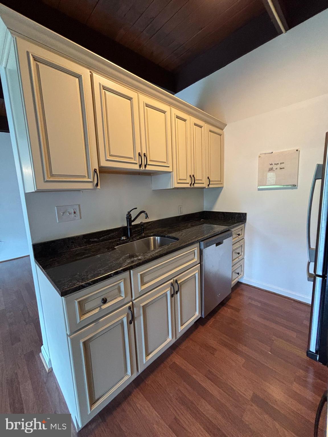 FAIRFAX HERITAGE - Residential