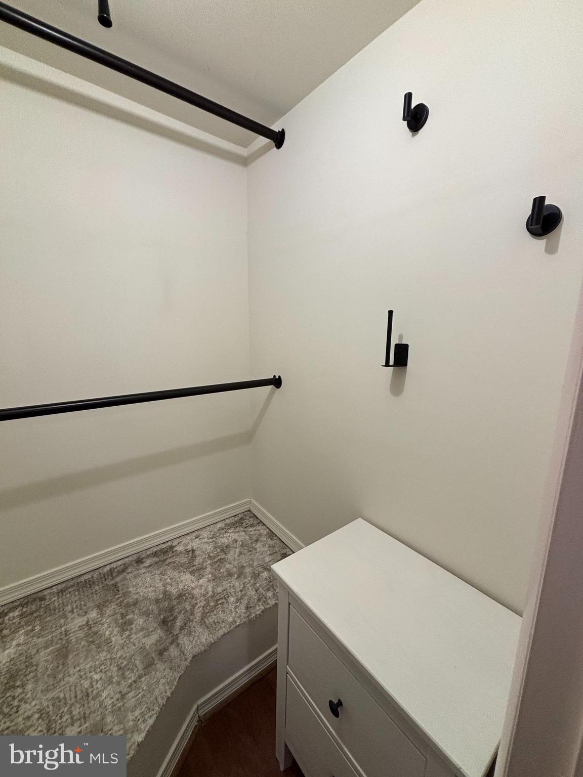 FAIRFAX HERITAGE - Residential