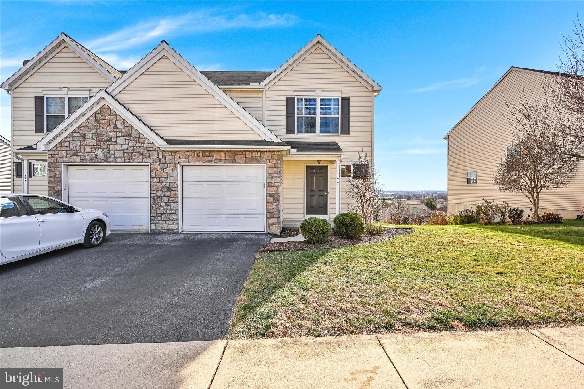 EAGLEVIEW ESTATES - Residential