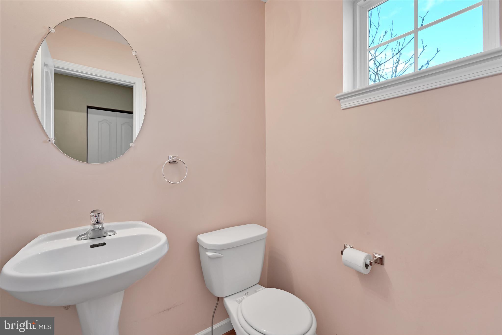 EAGLEVIEW ESTATES - Residential