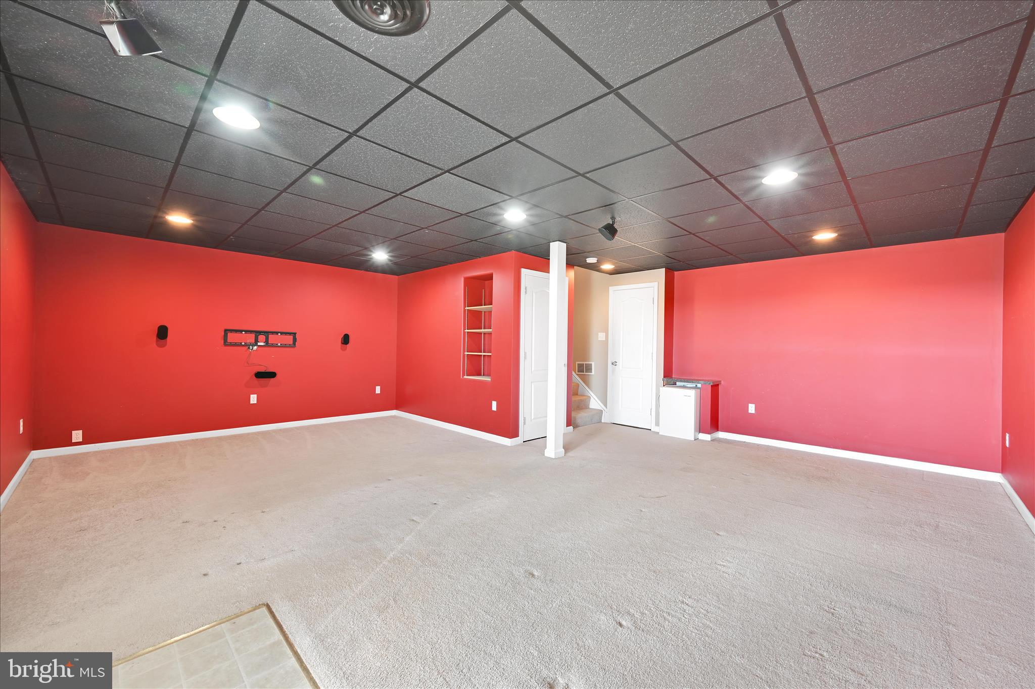 EAGLEVIEW ESTATES - Residential