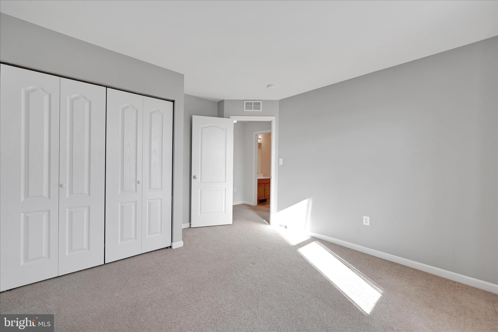 EAGLEVIEW ESTATES - Residential