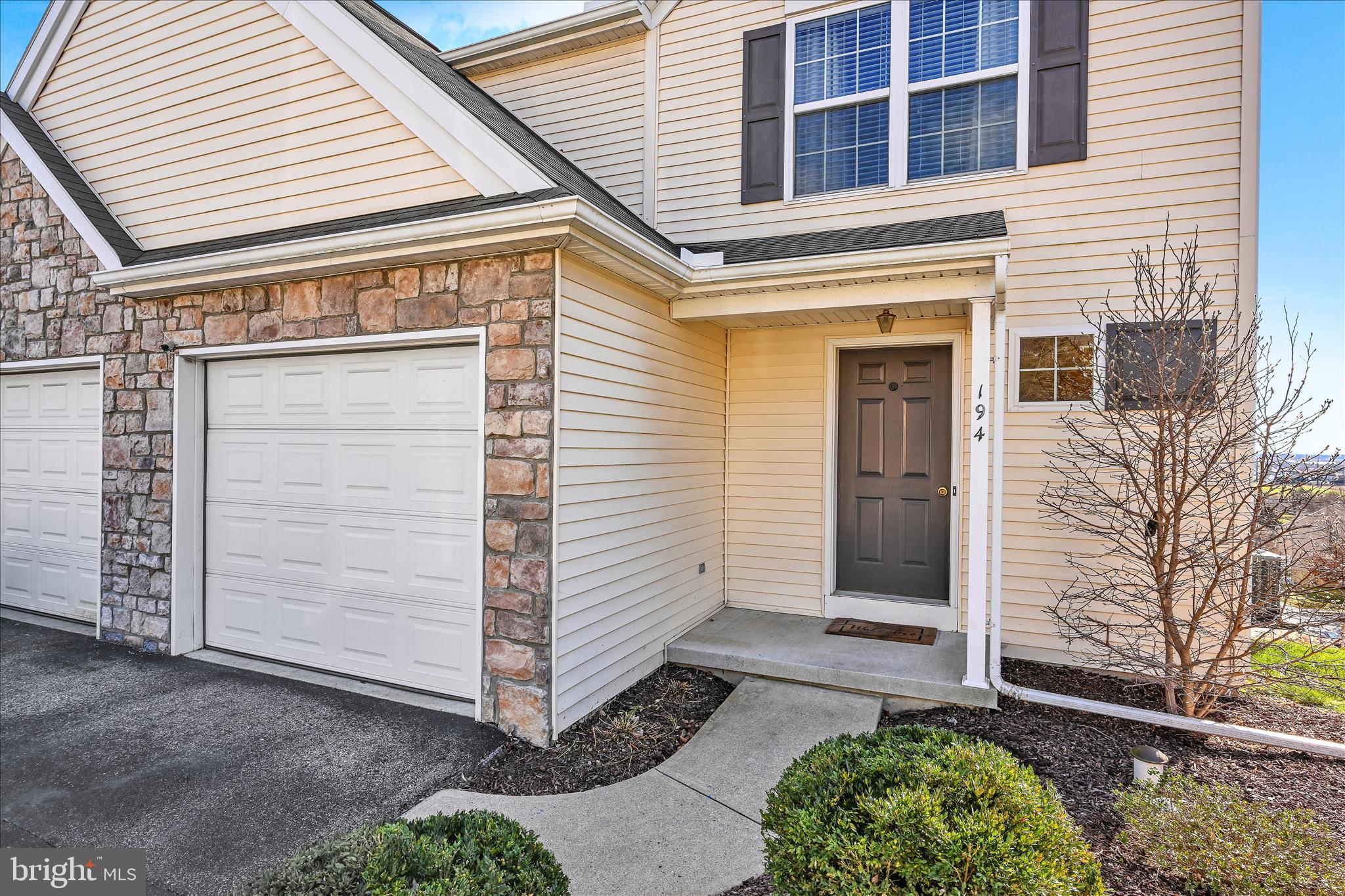 EAGLEVIEW ESTATES - Residential