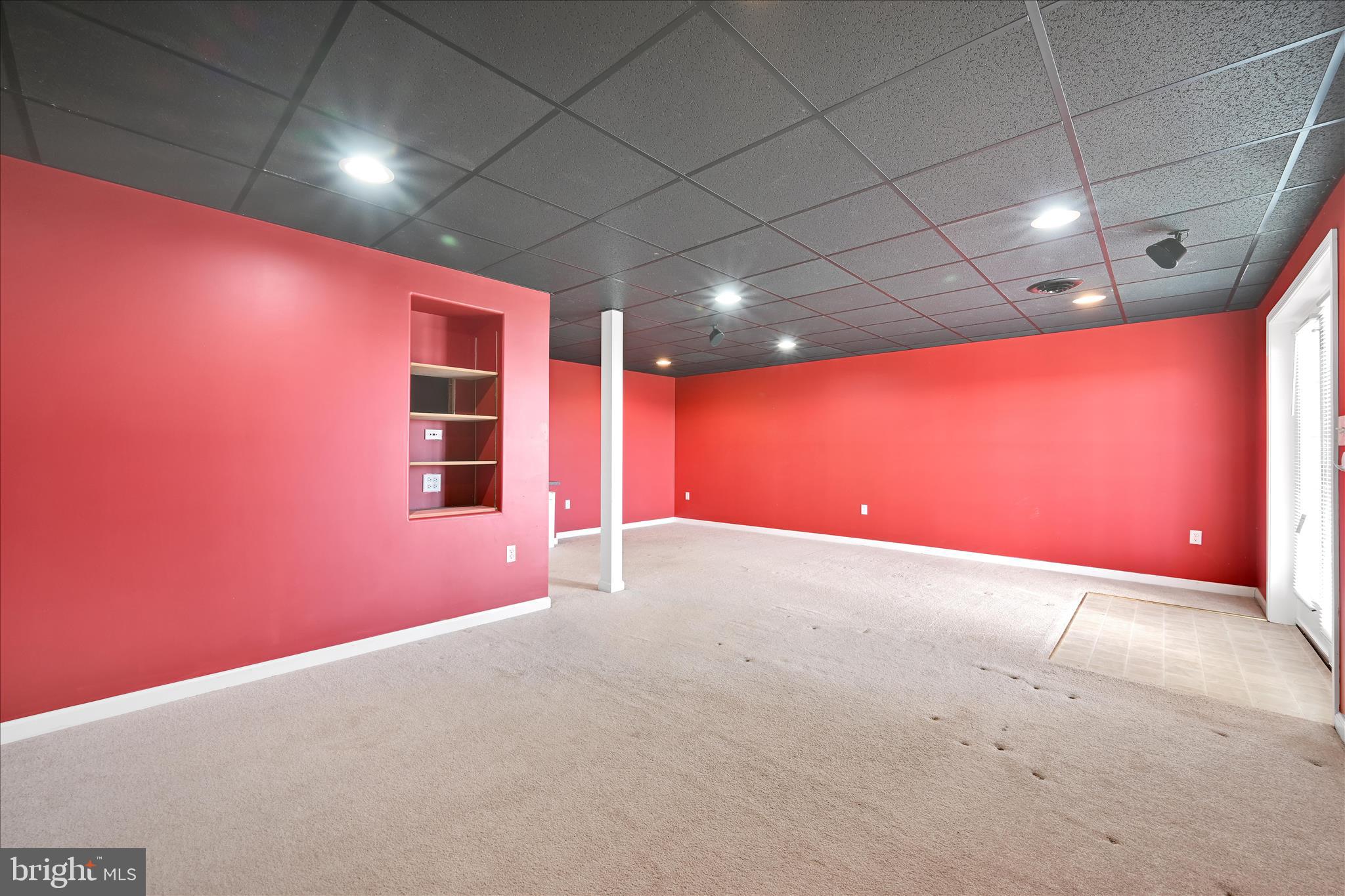 EAGLEVIEW ESTATES - Residential