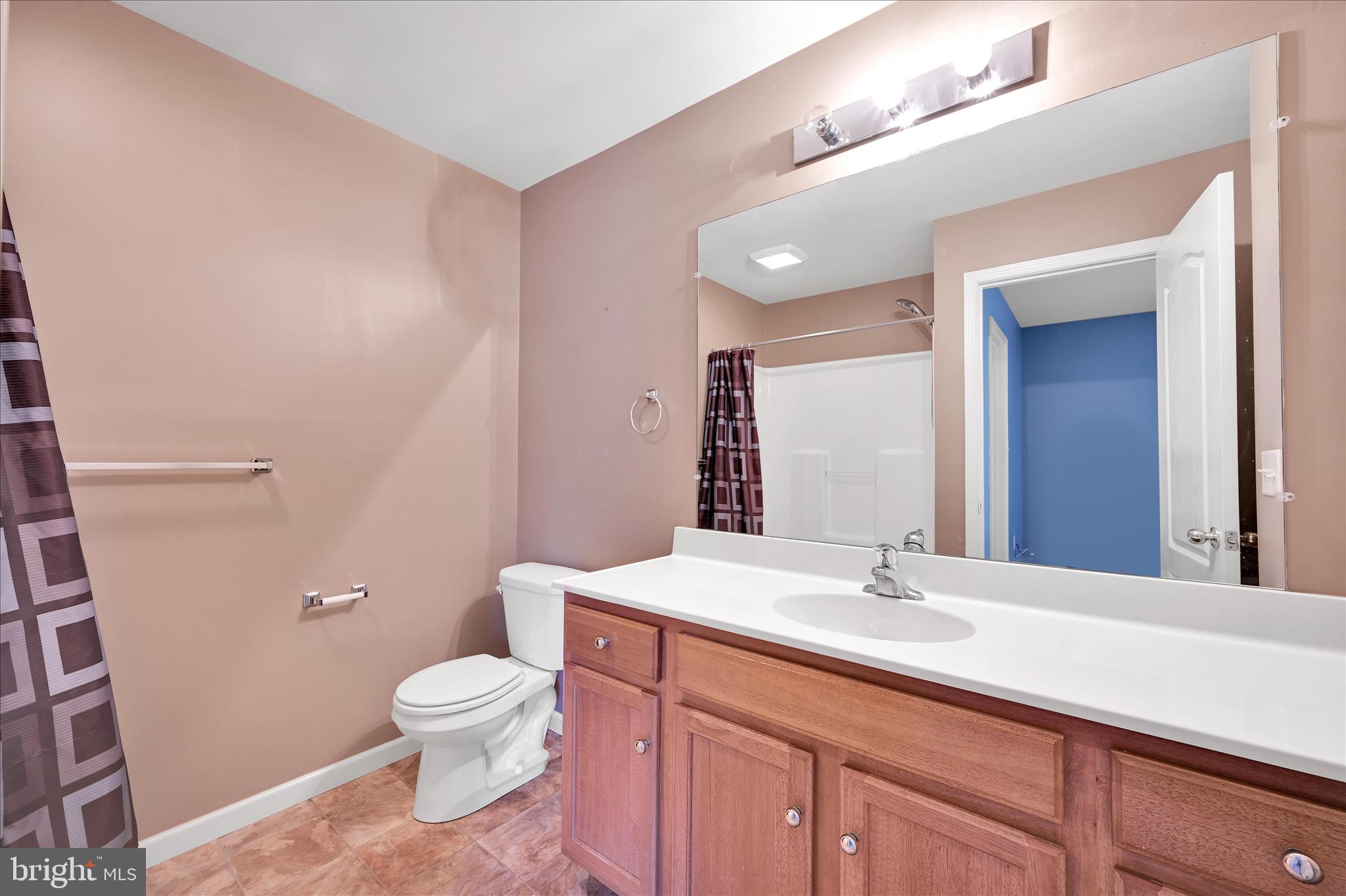 EAGLEVIEW ESTATES - Residential