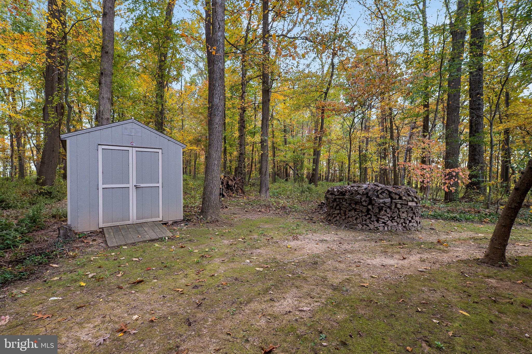 LAYTONSVILLE OUTSIDE - Residential