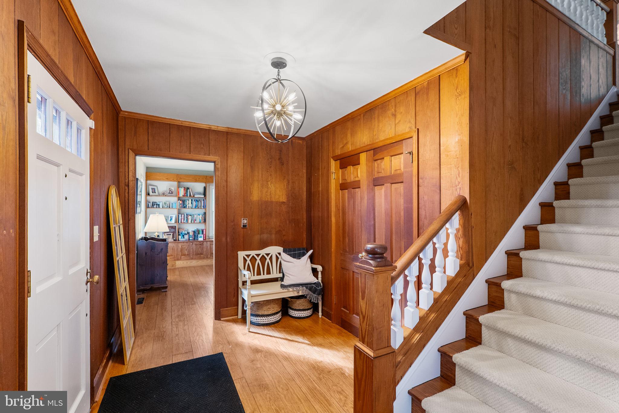 LAYTONSVILLE OUTSIDE - Residential