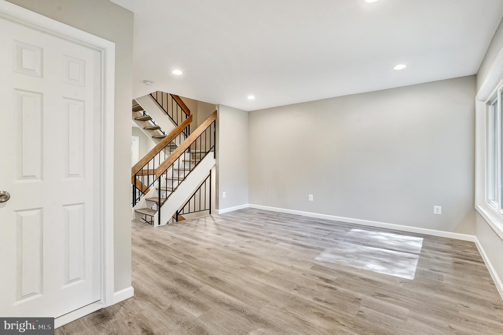 DOGWOOD - Residential Lease