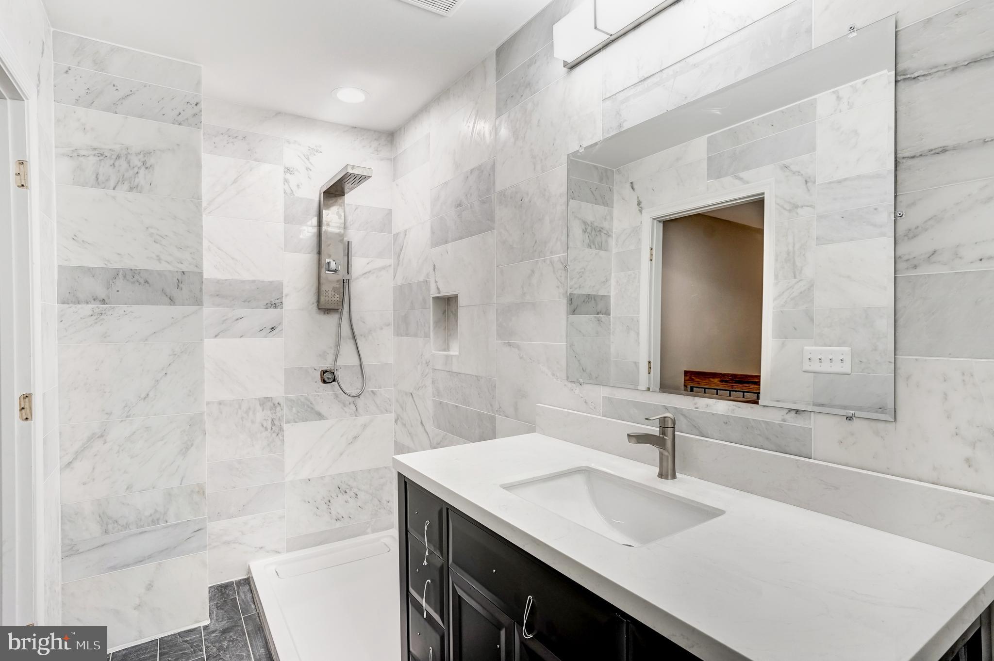 DOGWOOD - Residential Lease