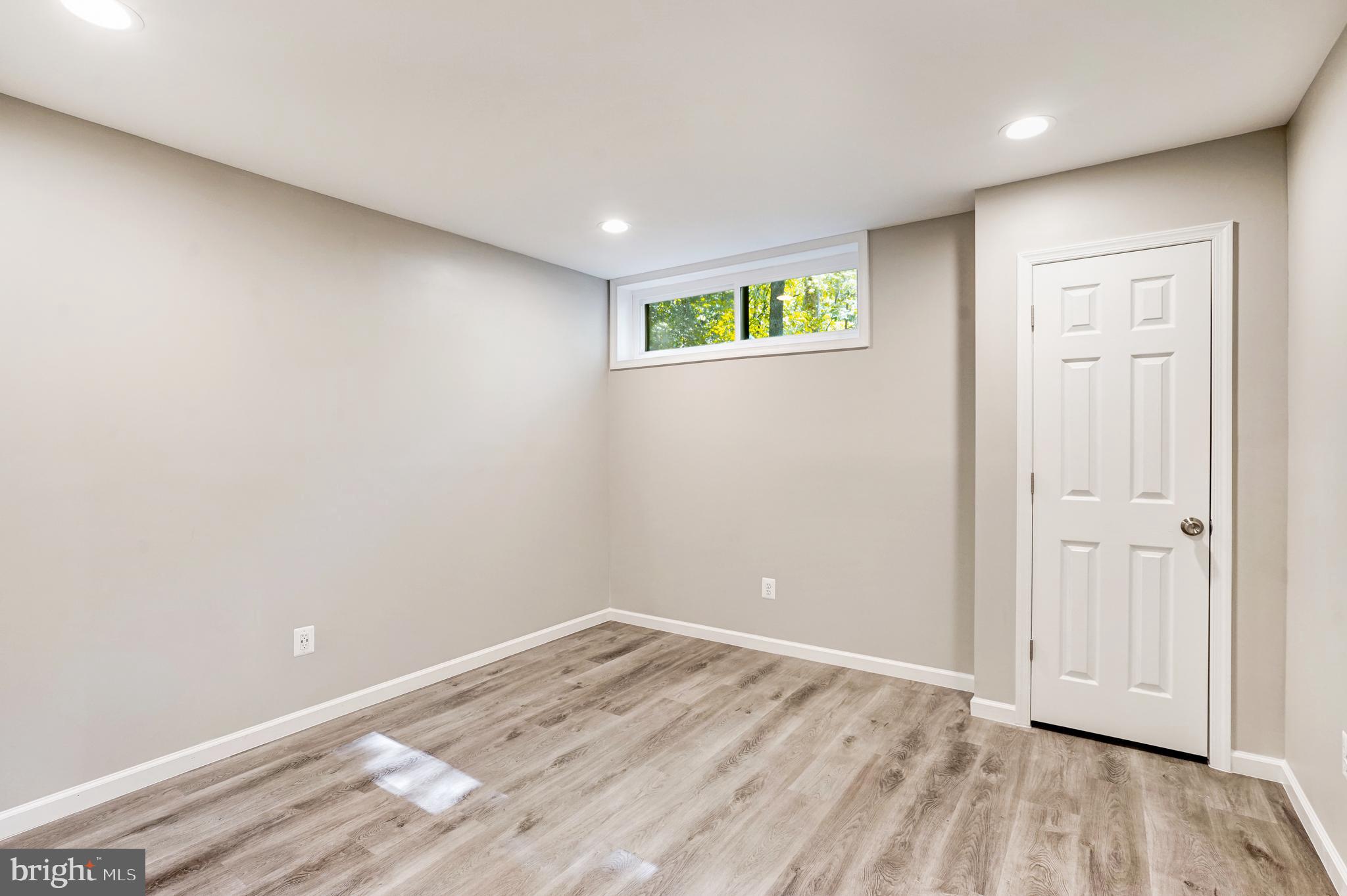 DOGWOOD - Residential Lease