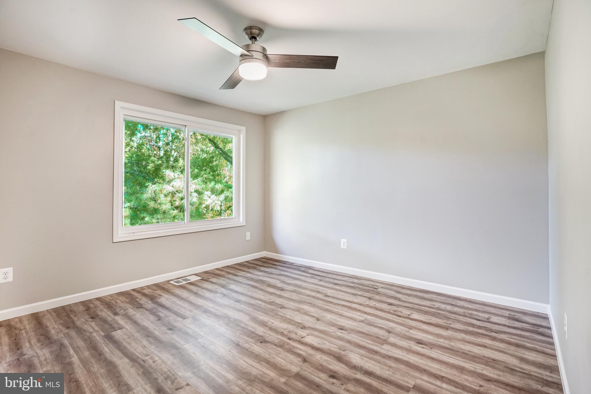 DOGWOOD - Residential Lease