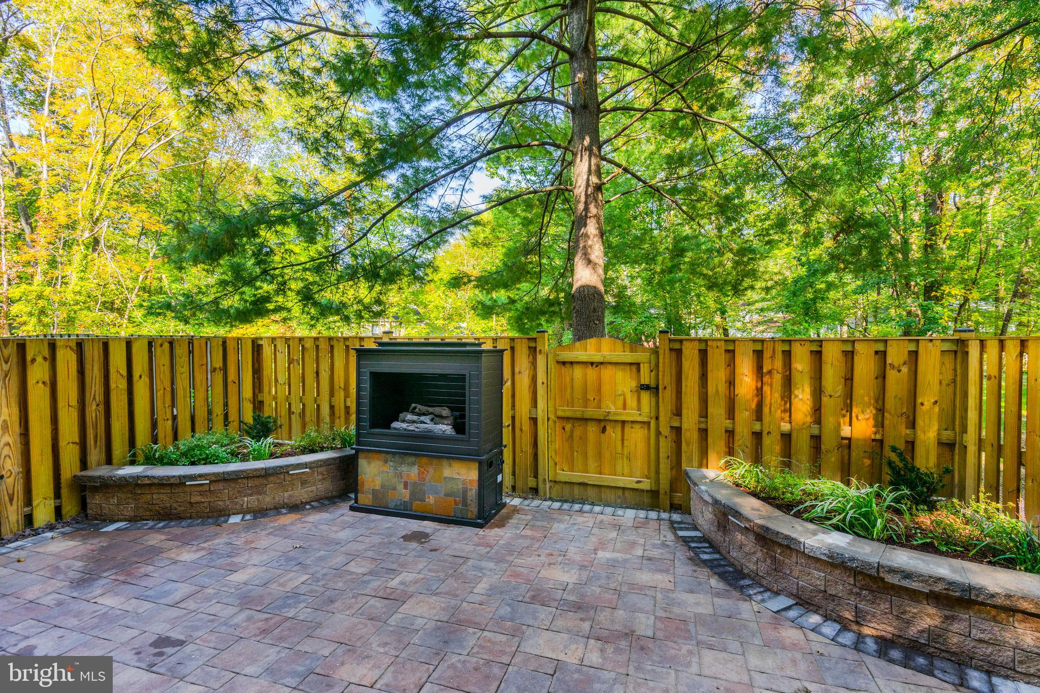 DOGWOOD - Residential Lease