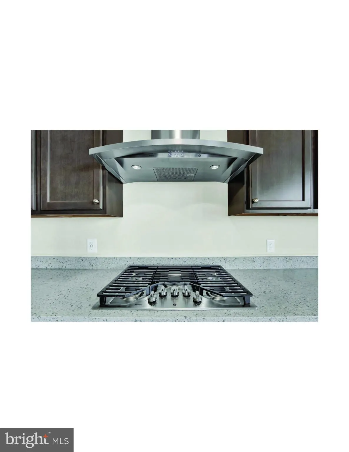 Edgewater, Maryland 21037, United States, 4 Bedrooms Bedrooms, ,4 BathroomsBathrooms,Residential,Active,60450