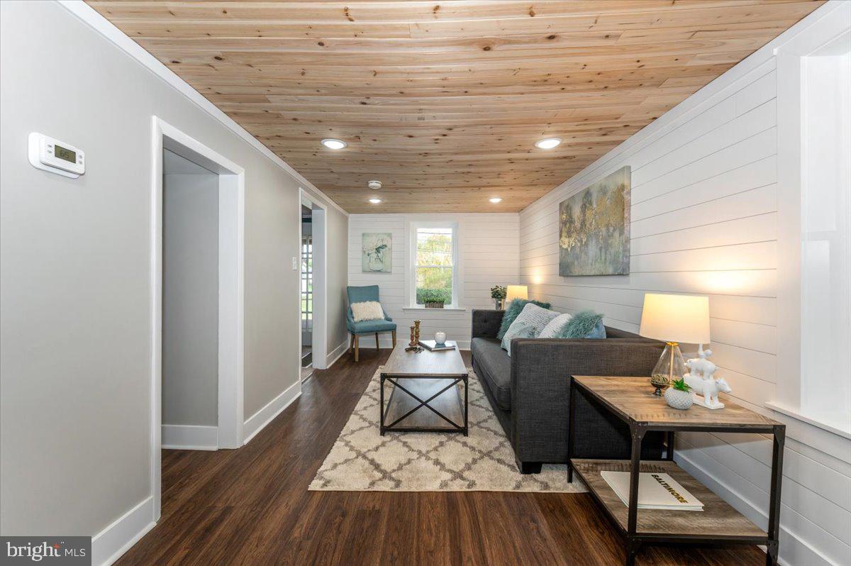 422 CLEVELAND AVENUE