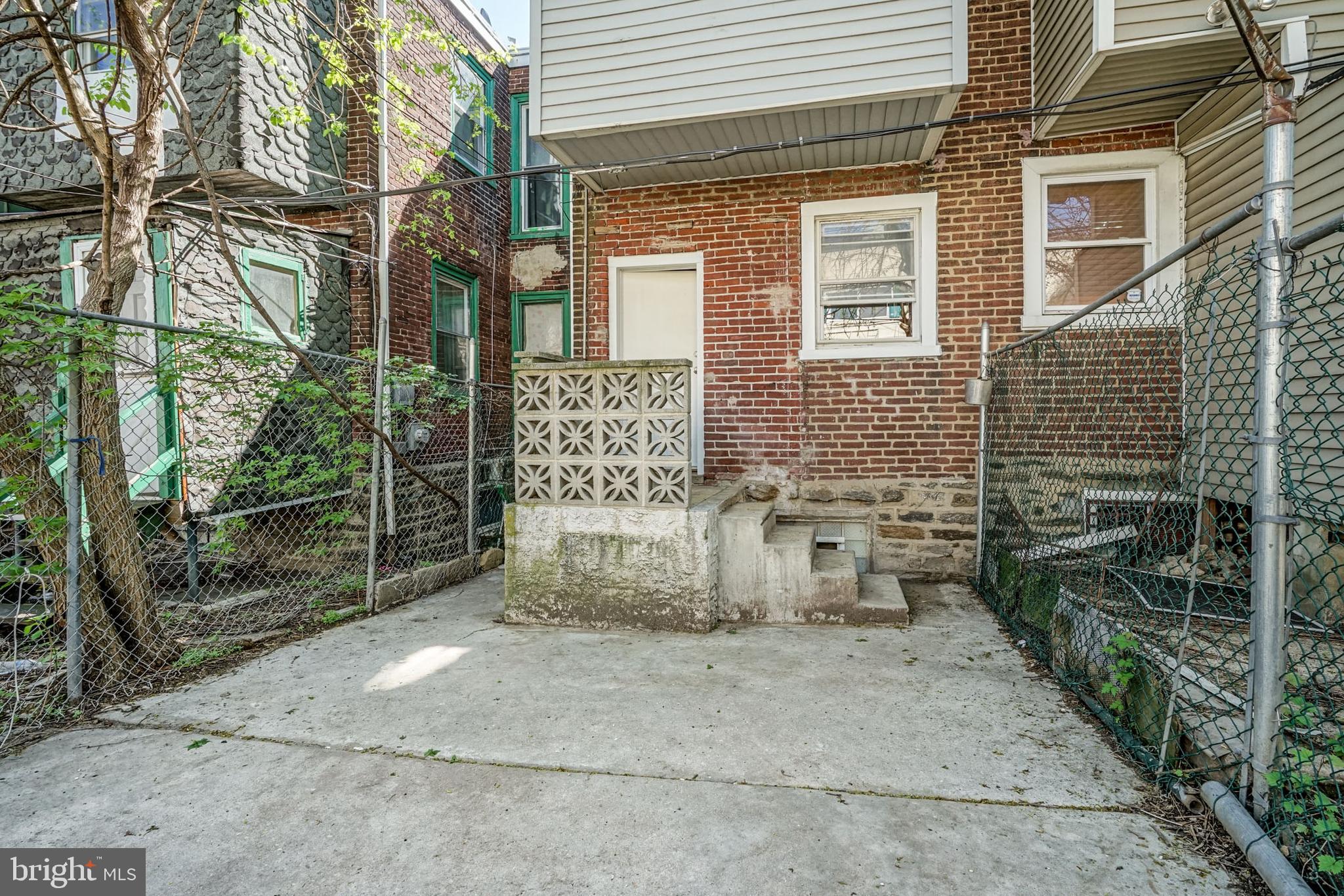 OLNEY - Residential