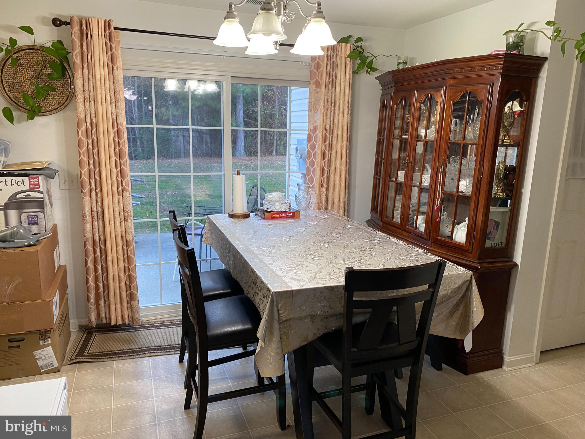 VILLAGES AT PARSONS LAKE - Residential