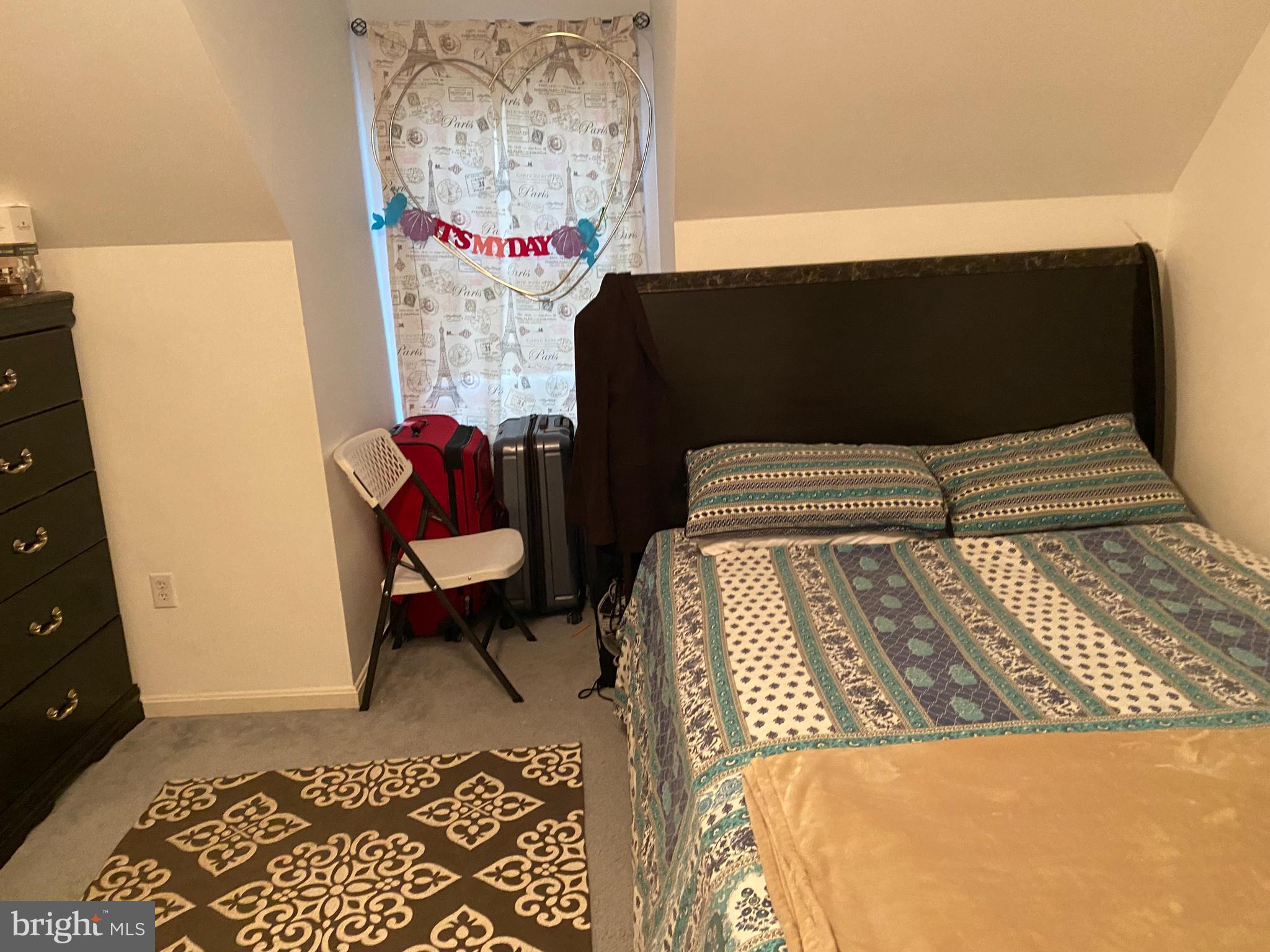 VILLAGES AT PARSONS LAKE - Residential