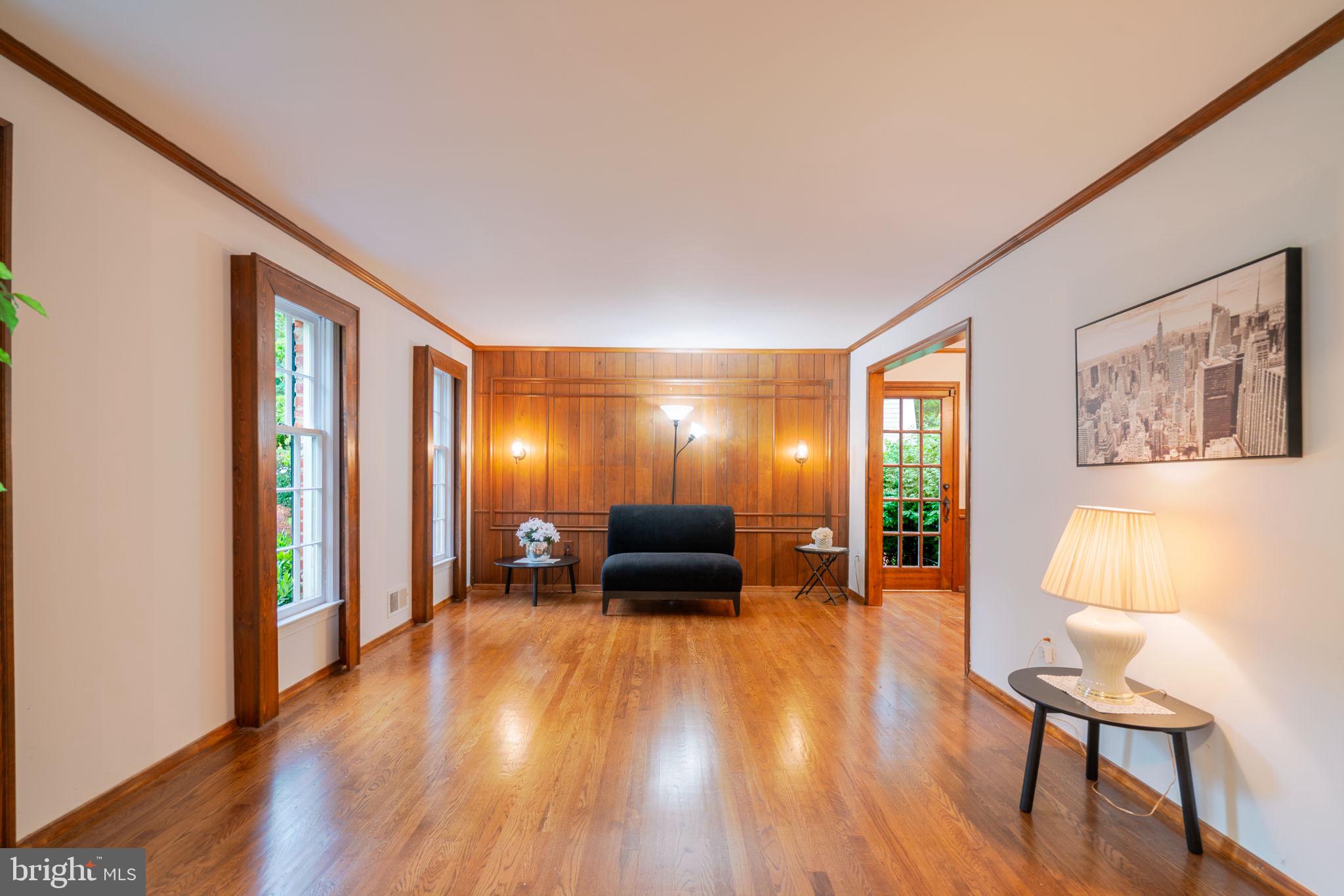 BEL PRE WOODS - Residential