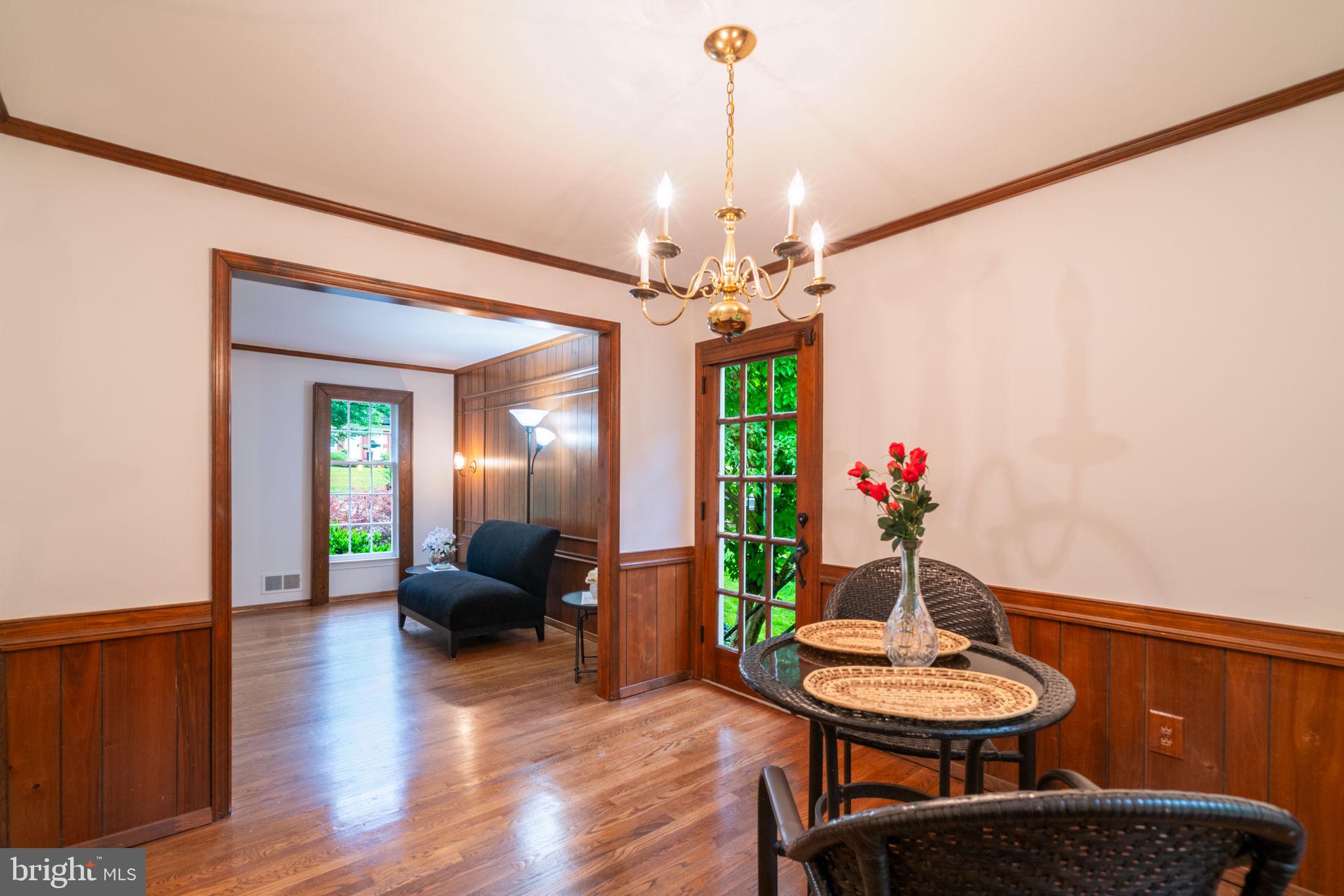 BEL PRE WOODS - Residential