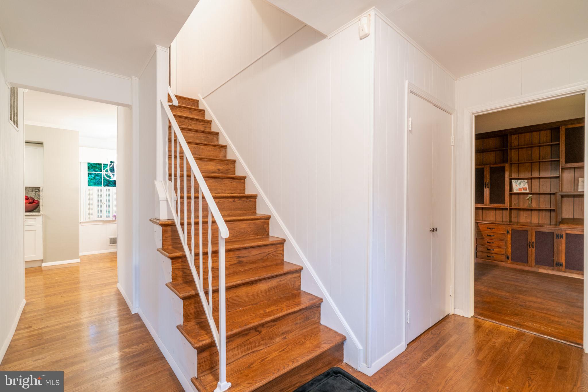 BEL PRE WOODS - Residential