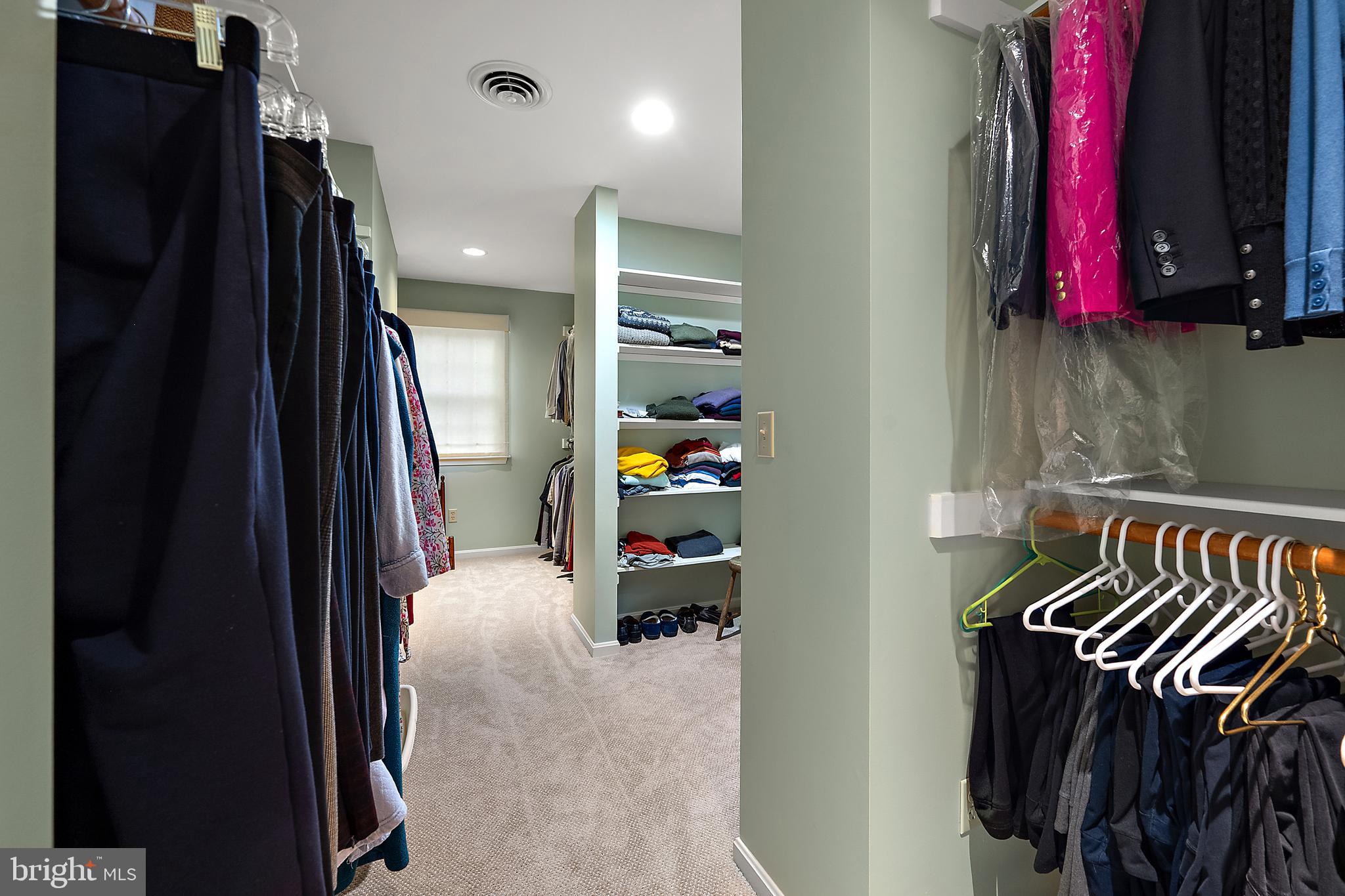 TONY TANK - Residential