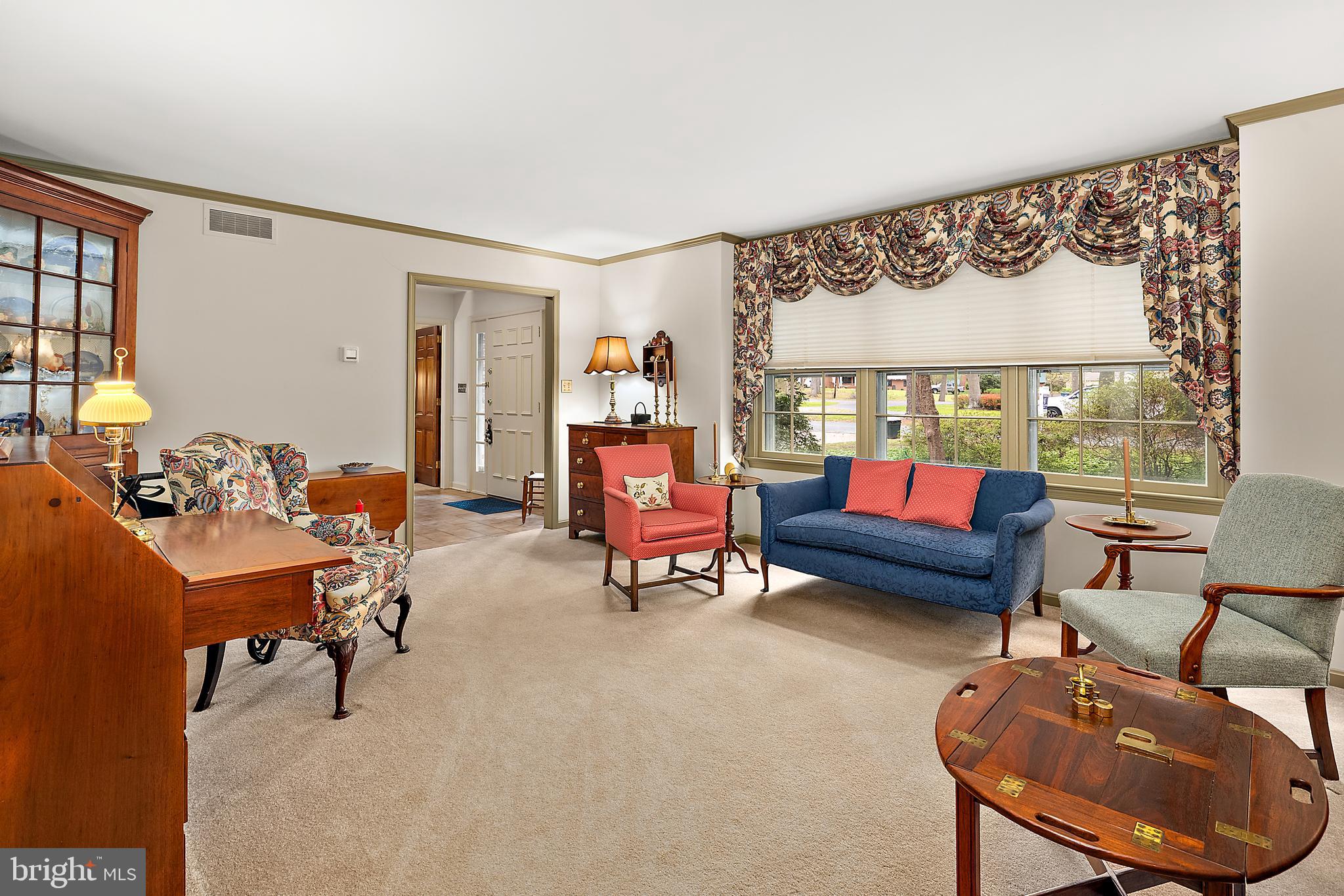 TONY TANK - Residential