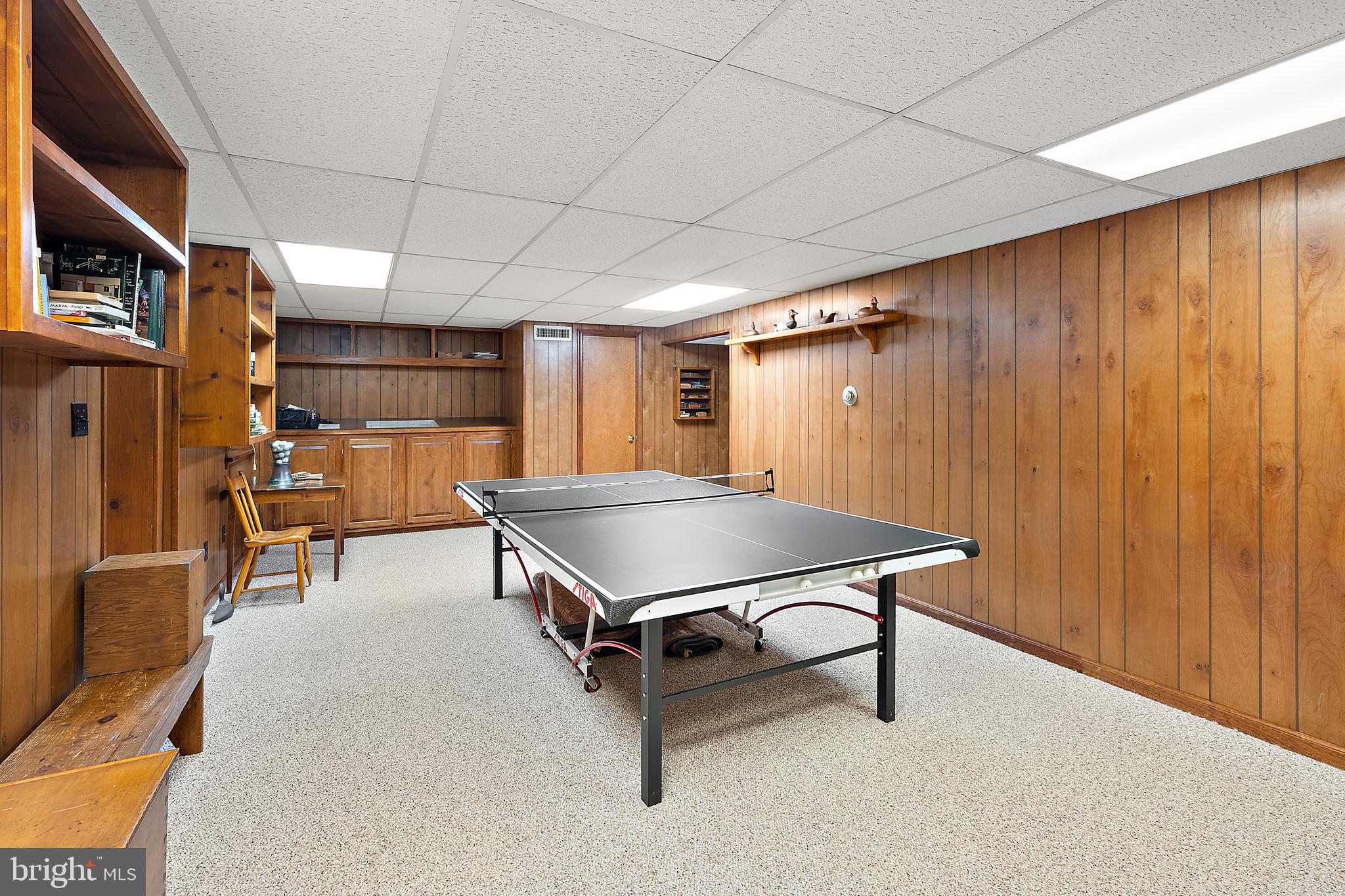 TONY TANK - Residential