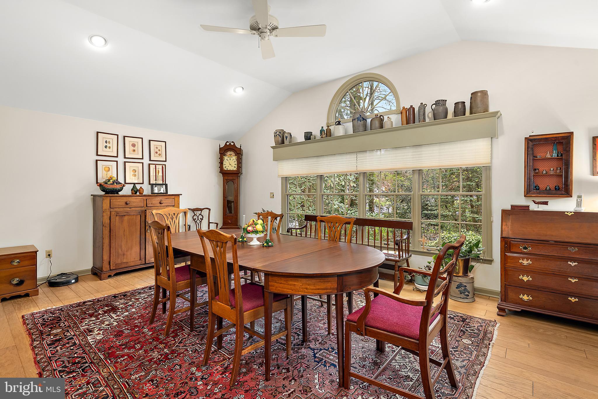 TONY TANK - Residential