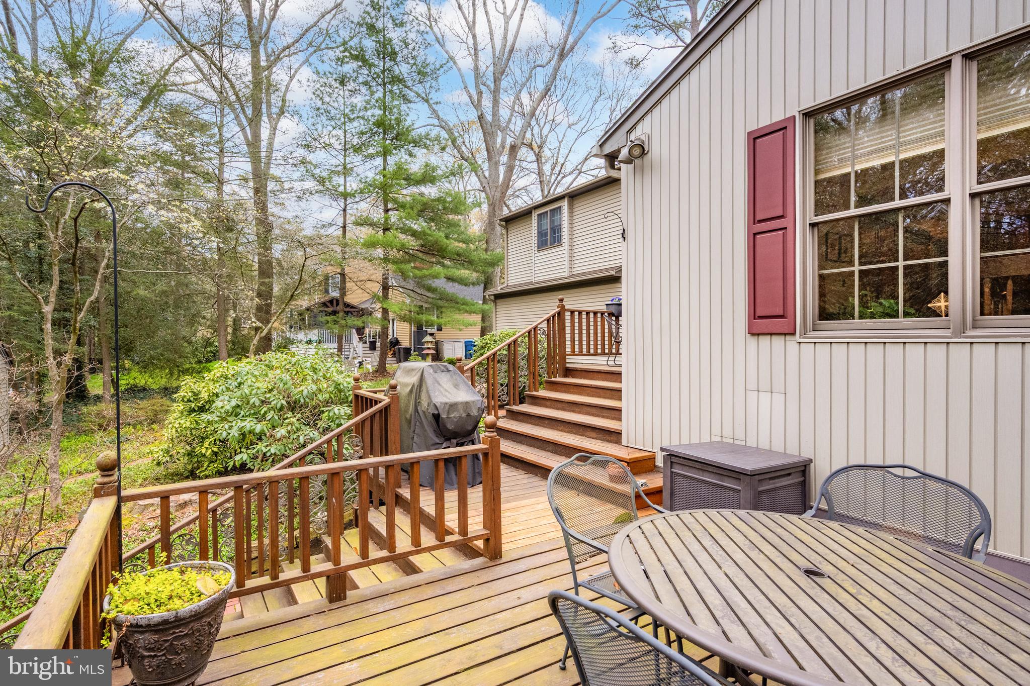 TONY TANK - Residential