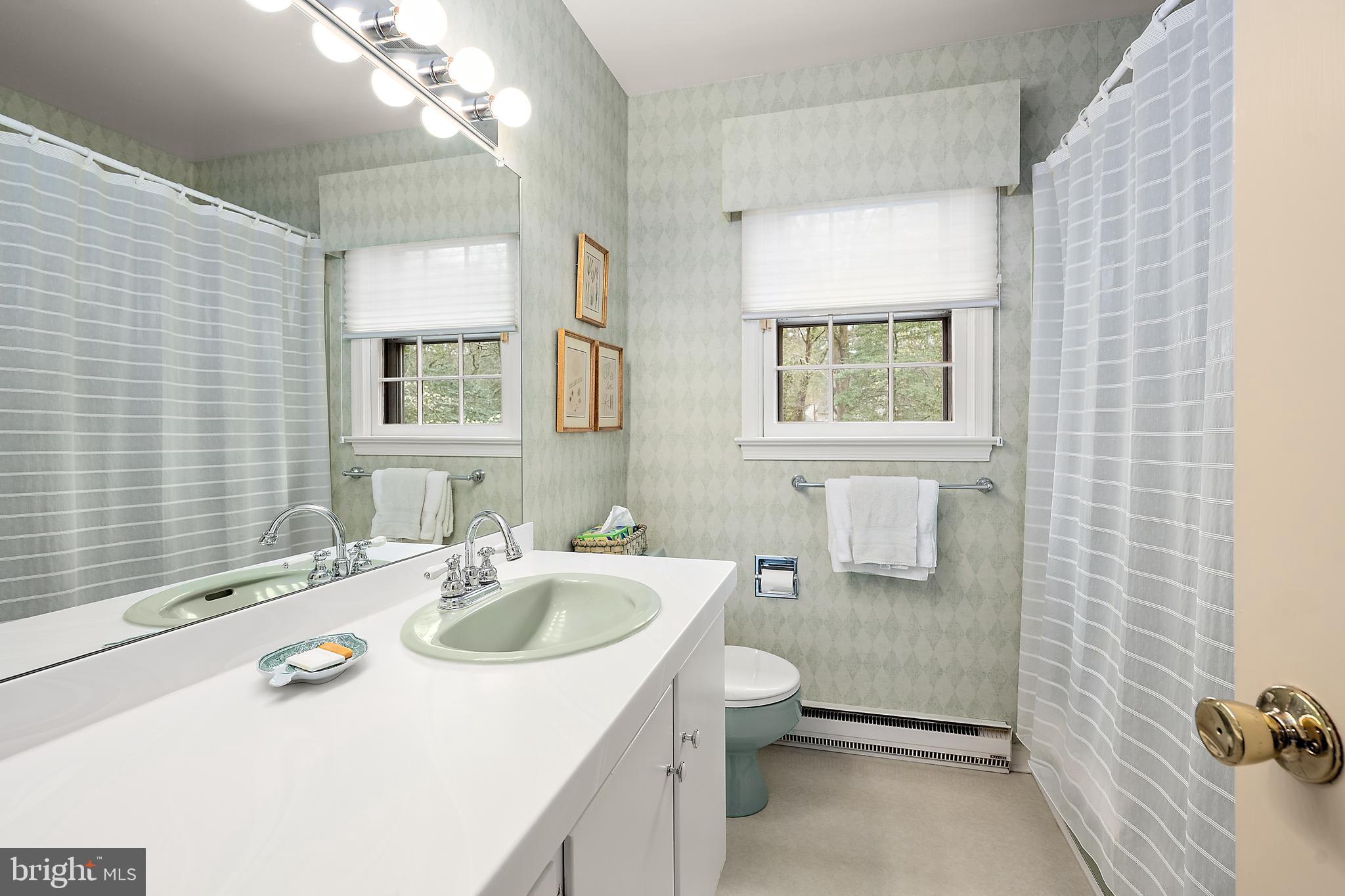 TONY TANK - Residential