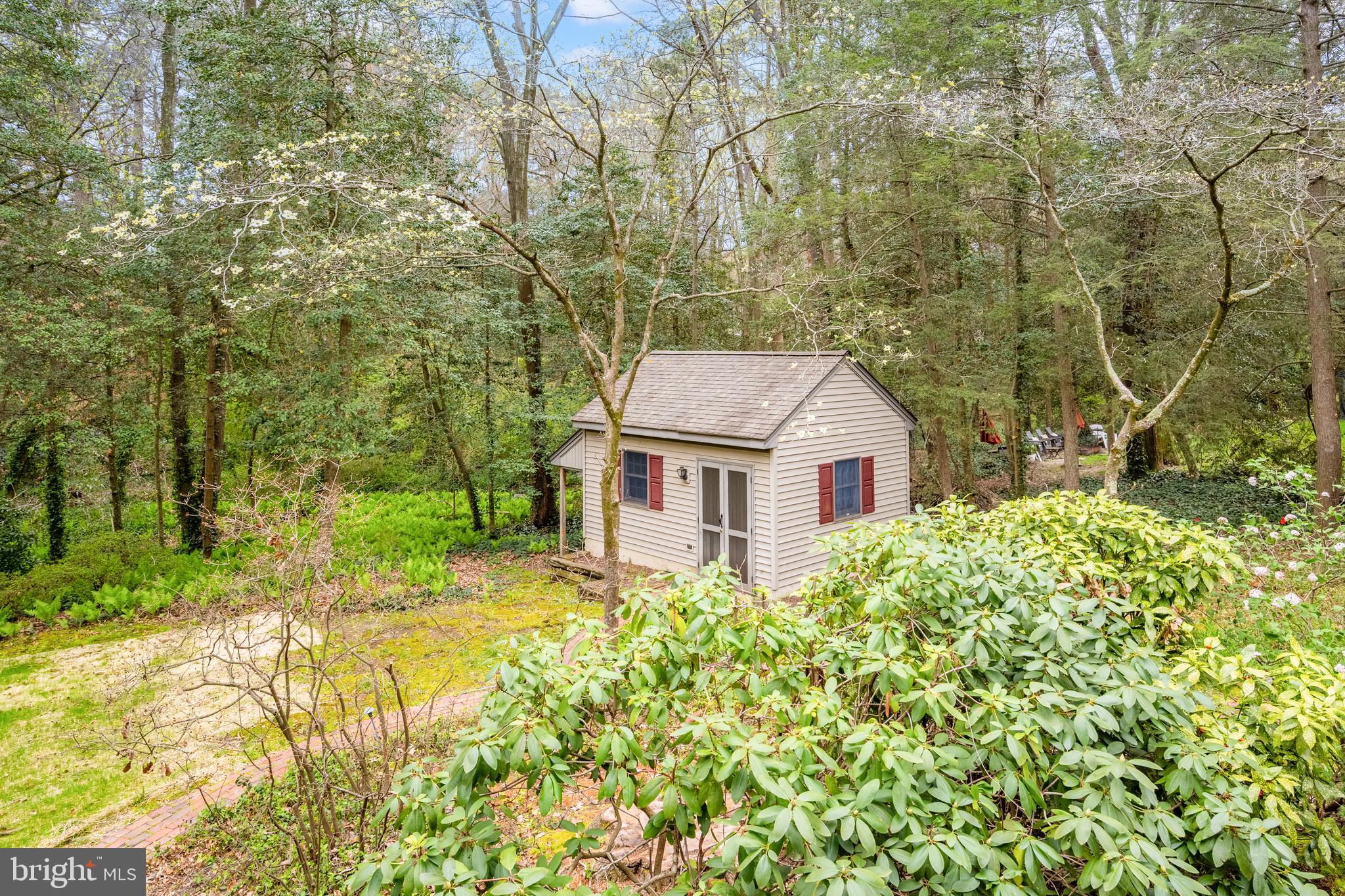 TONY TANK - Residential