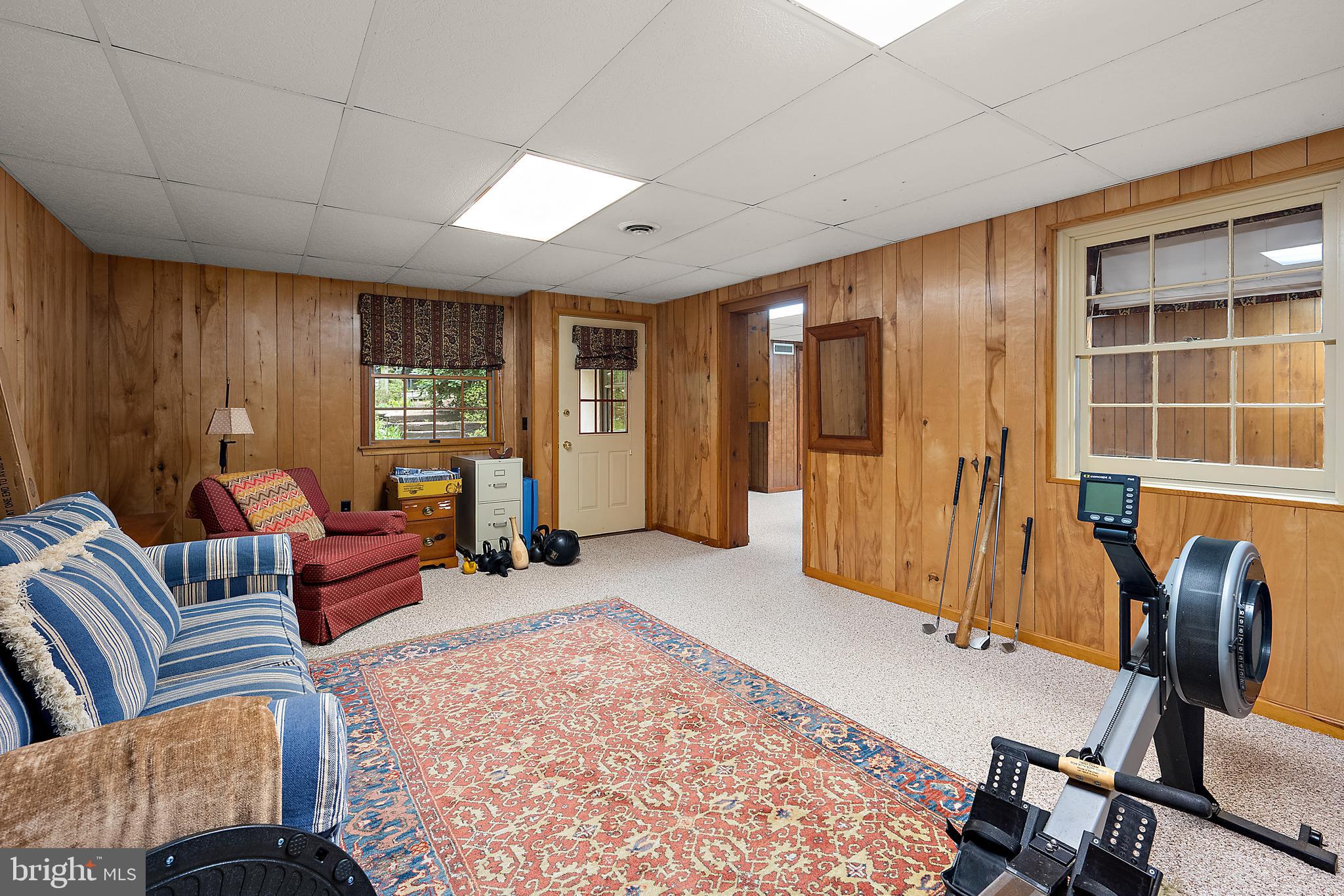 TONY TANK - Residential