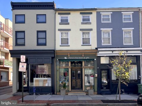 Photo of 919 S Charles Street, BALTIMORE, MD 21230 (MLS # MDBA2215096)
