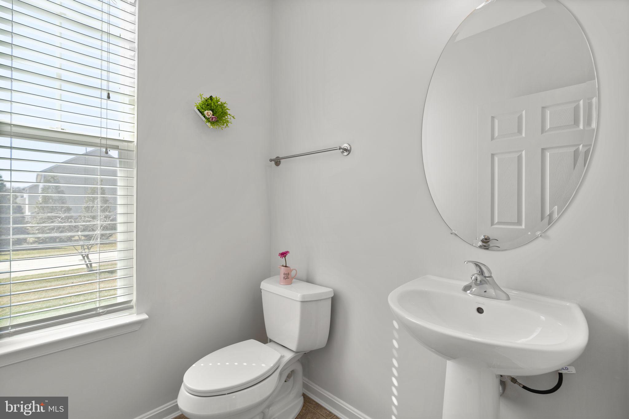 ESTATES AT AISQUITH FARM - Residential