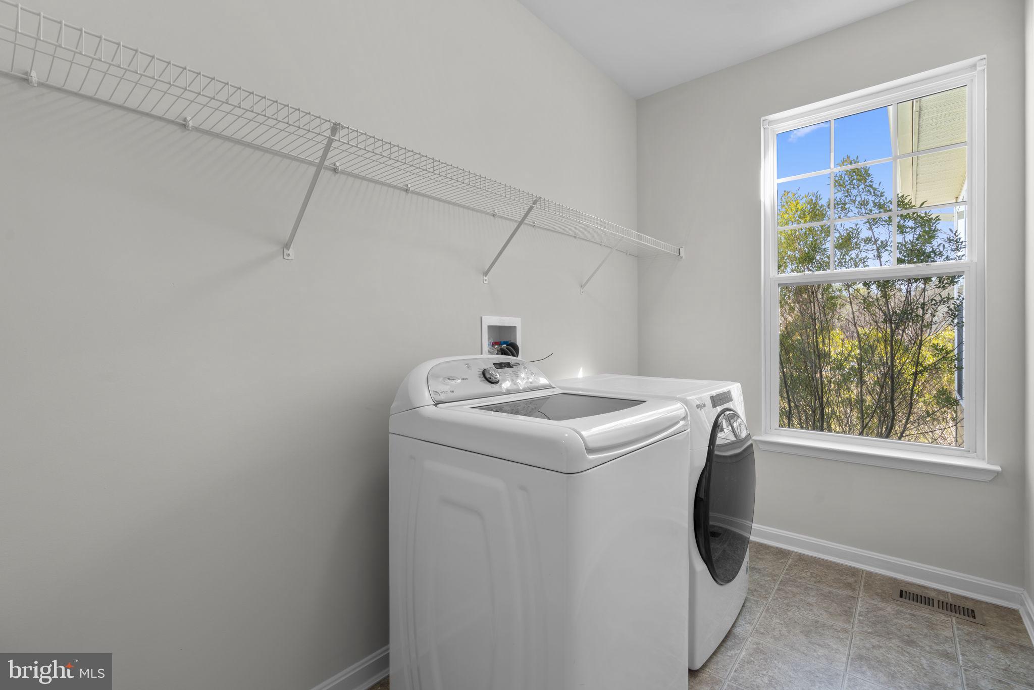 ESTATES AT AISQUITH FARM - Residential