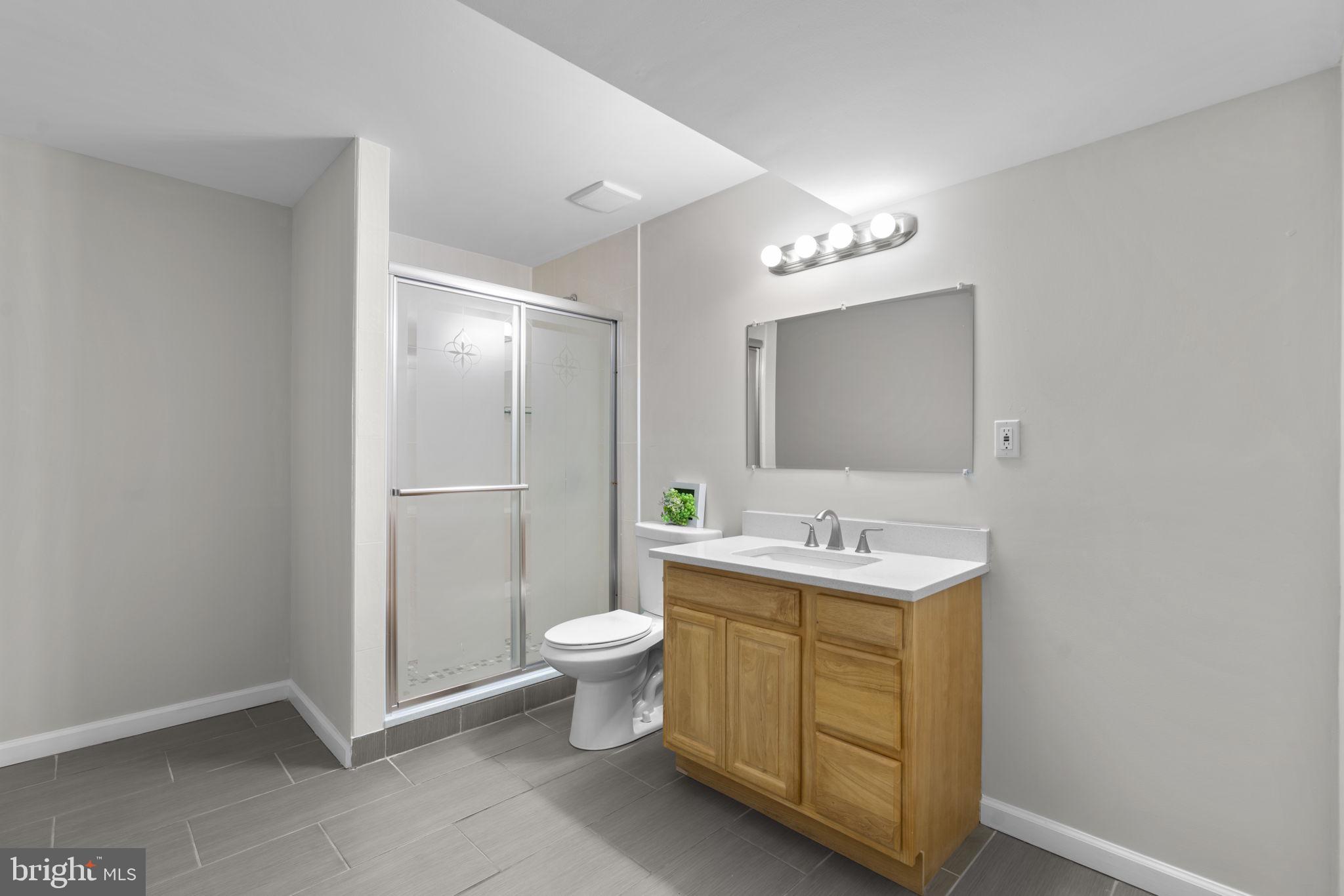 ESTATES AT AISQUITH FARM - Residential