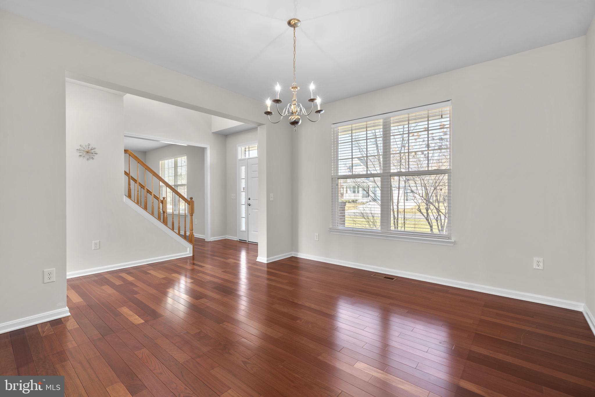 ESTATES AT AISQUITH FARM - Residential