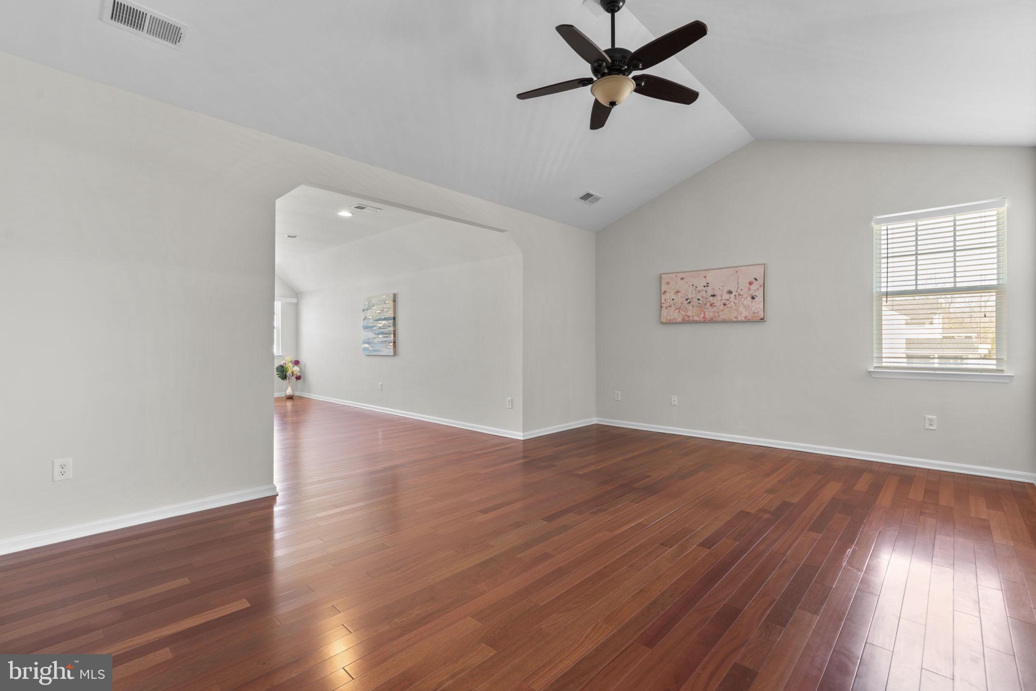 ESTATES AT AISQUITH FARM - Residential