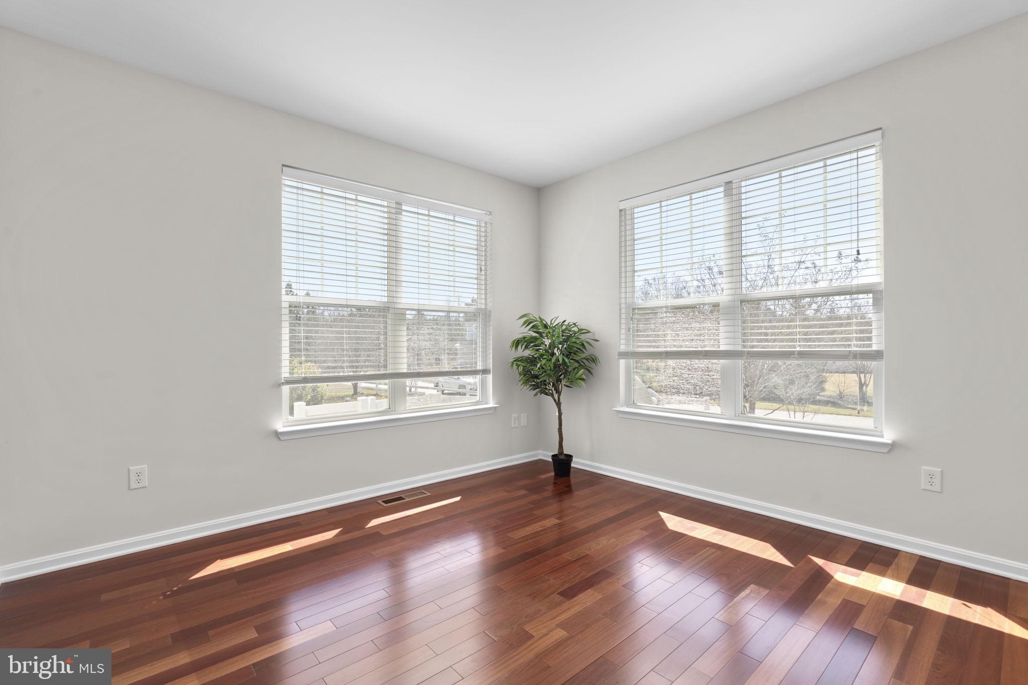 ESTATES AT AISQUITH FARM - Residential