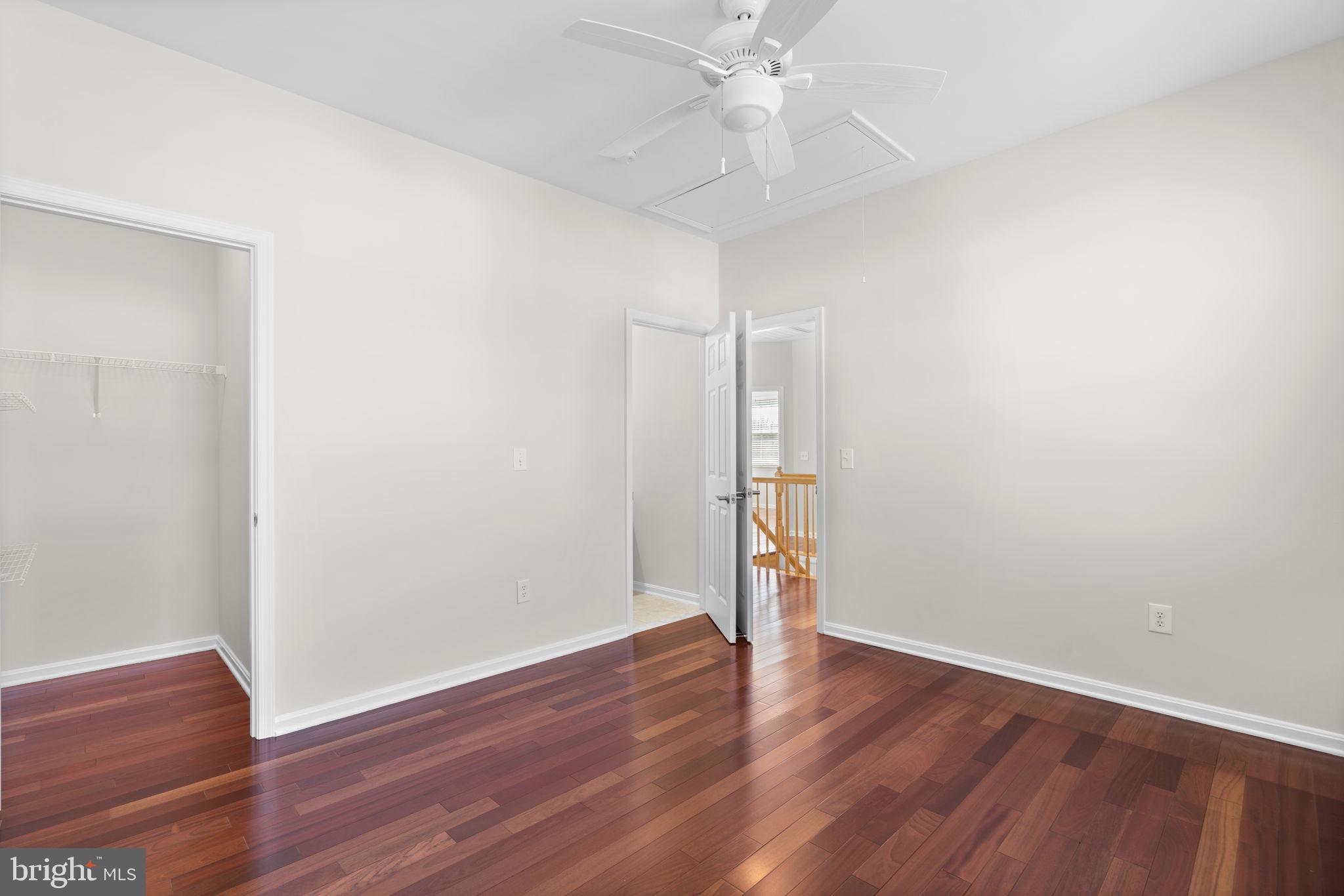 ESTATES AT AISQUITH FARM - Residential