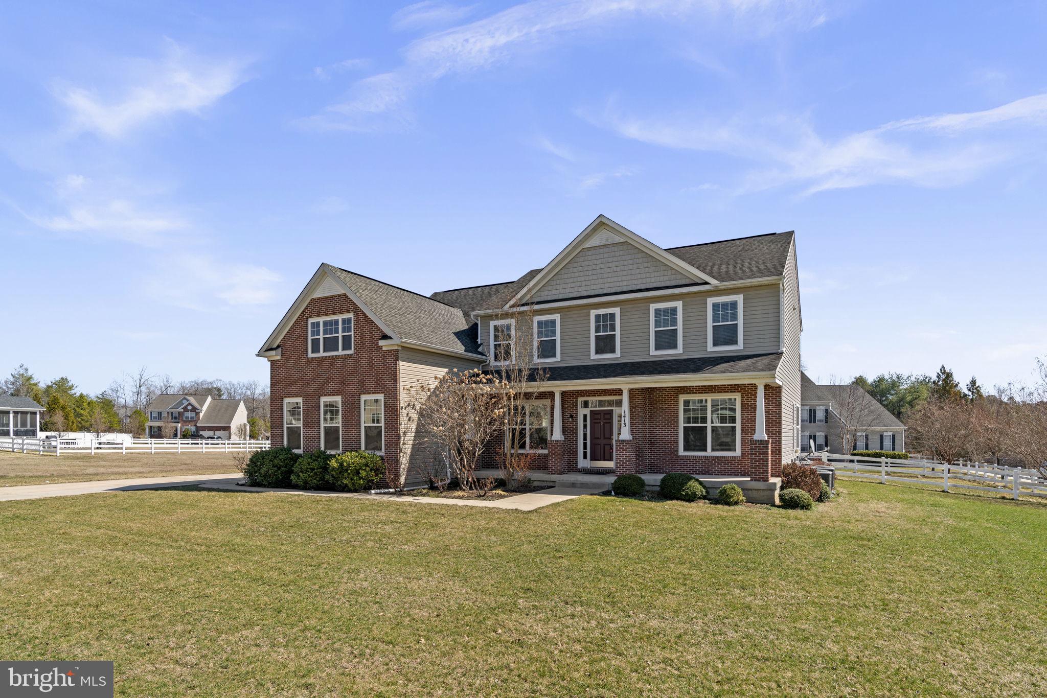 ESTATES AT AISQUITH FARM - Residential