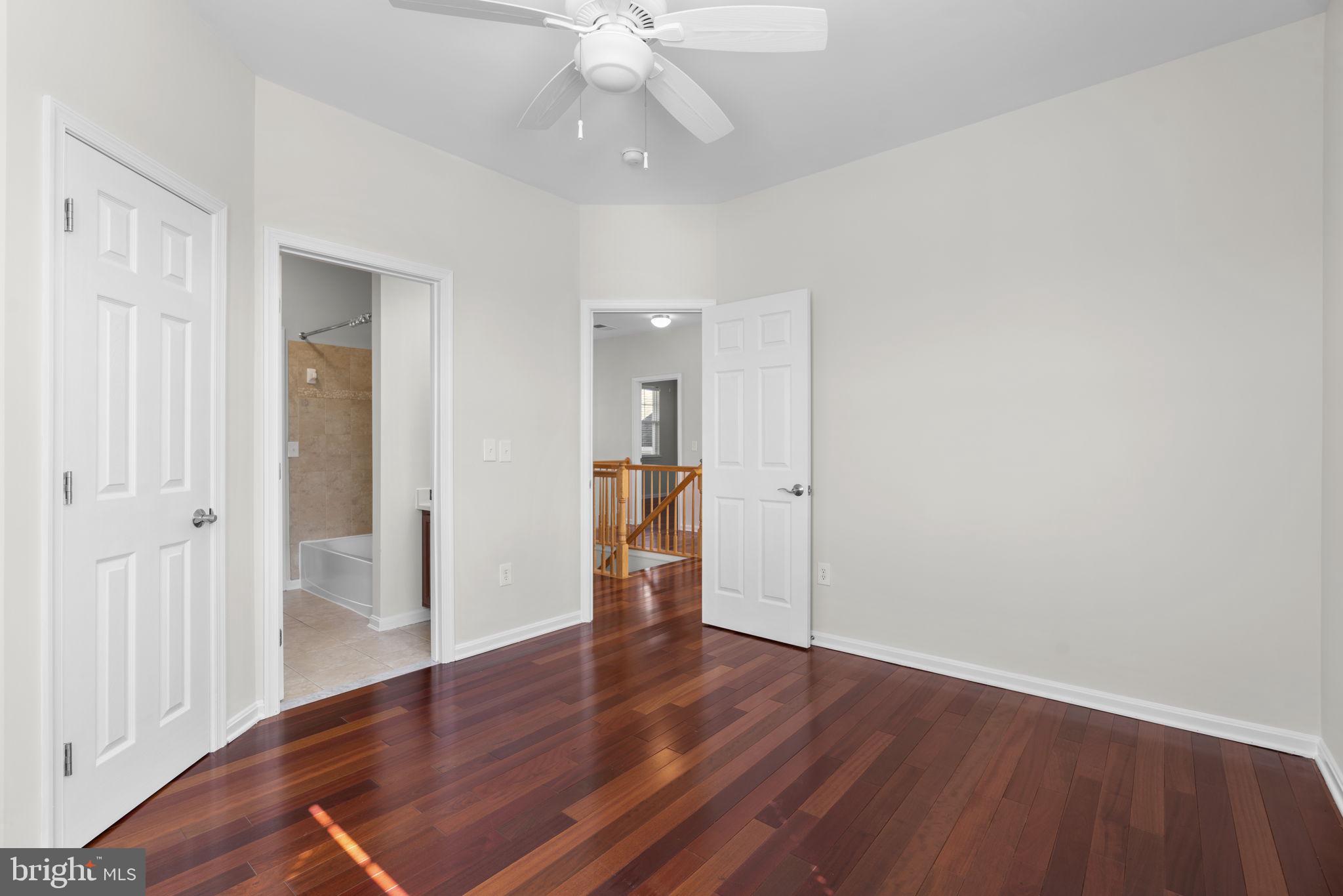 ESTATES AT AISQUITH FARM - Residential