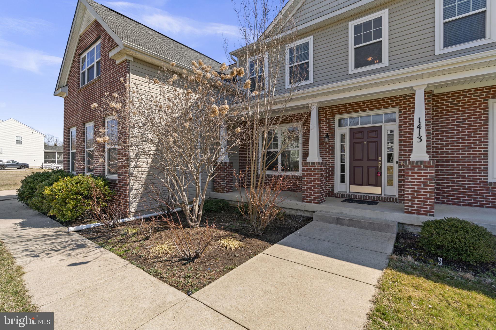 ESTATES AT AISQUITH FARM - Residential